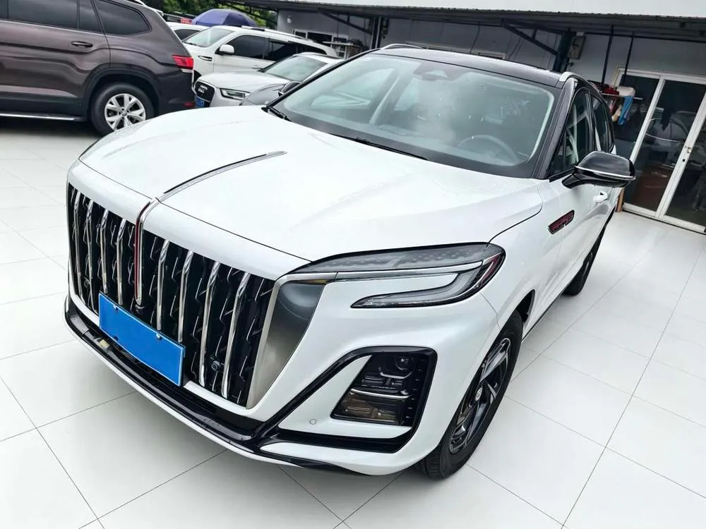 Hongqi HS3 PHEV, 2024