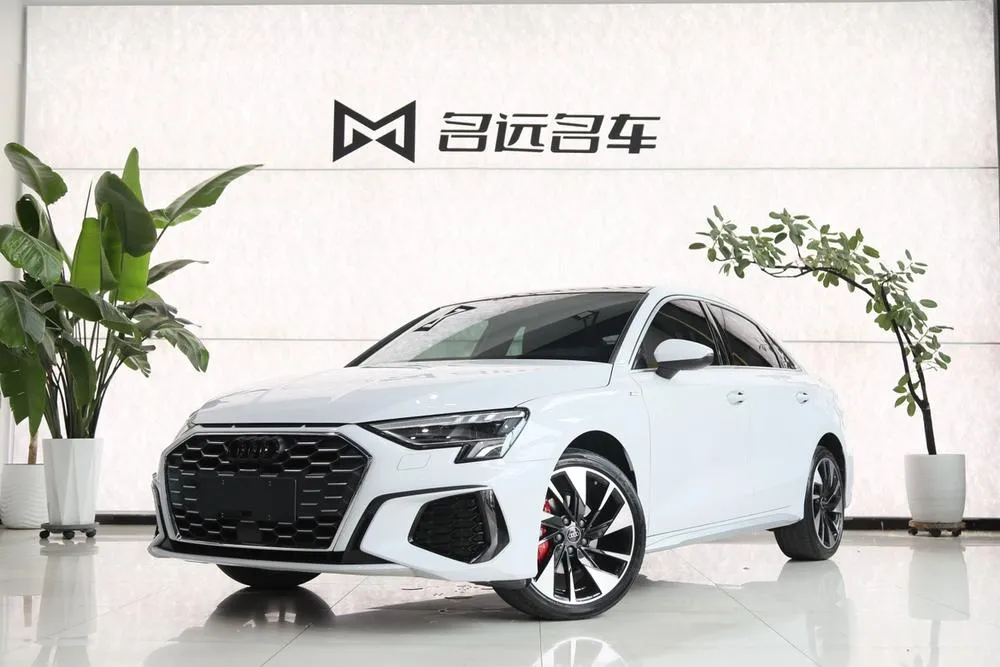 Audi A3 A3L Limousine 35 TFSI Fashion Sport Version, 2023 — фото 1
