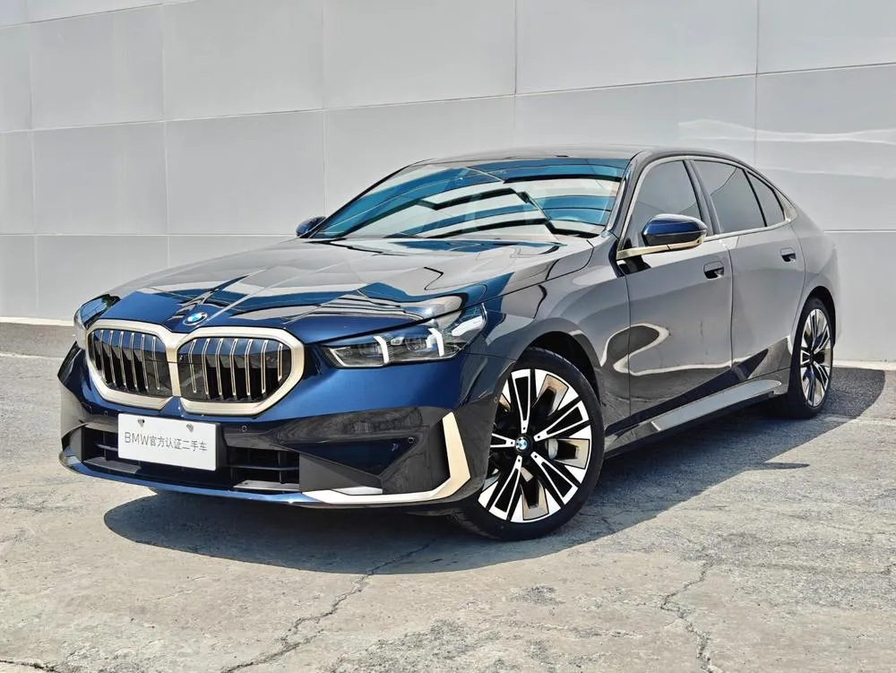 BMW 5-Series, 2024