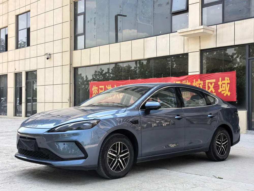 BYD Seal 05 DM Smart Drive Edition DM-i 120KM Flagship Version, 2025 — фото 1