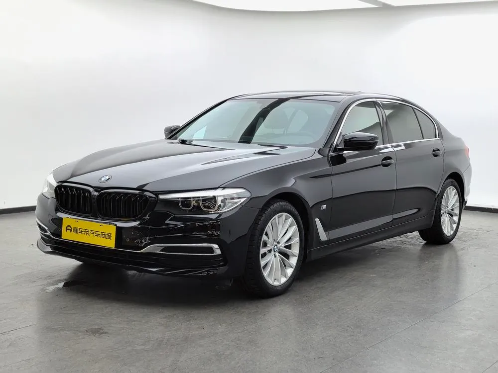 BMW 5-Series, 2020