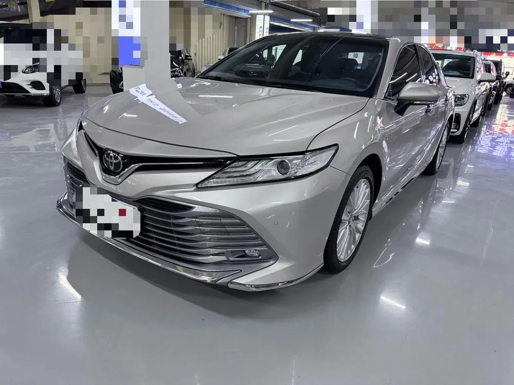 Toyota Camry, 2019