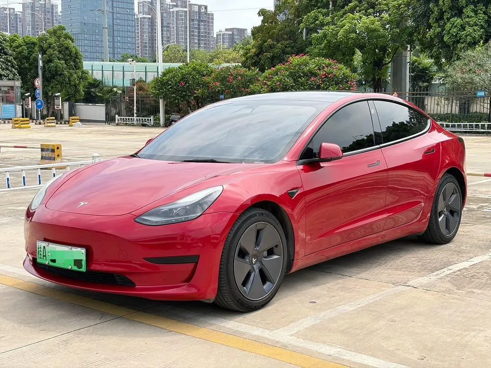 Tesla Model 3, 2021
