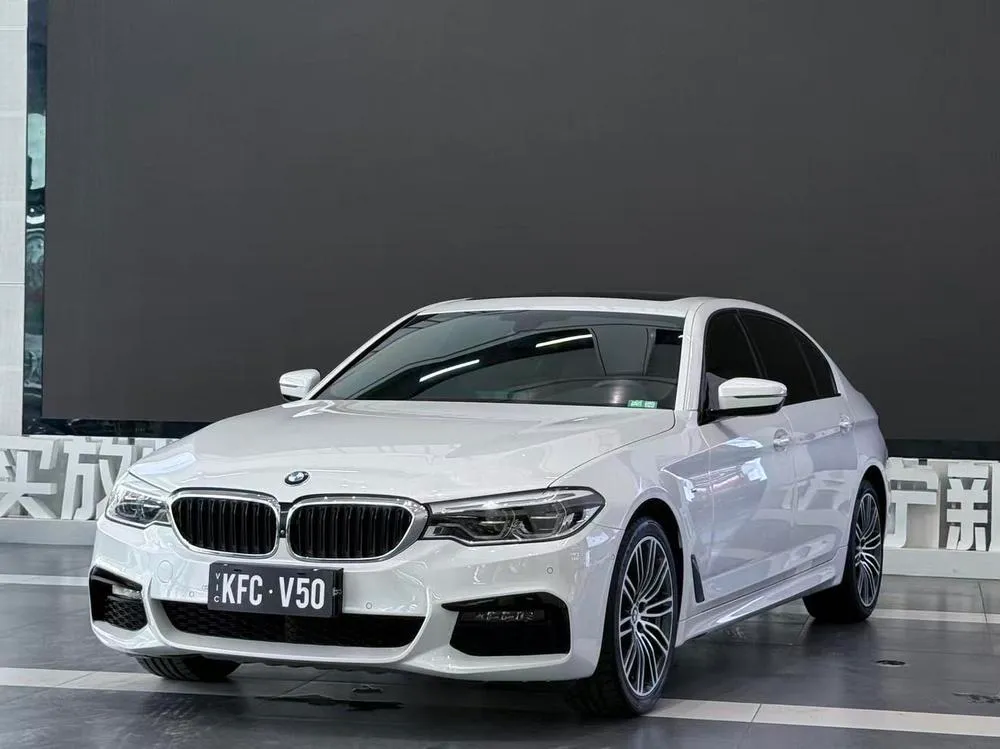 BMW 5-Series, 2018