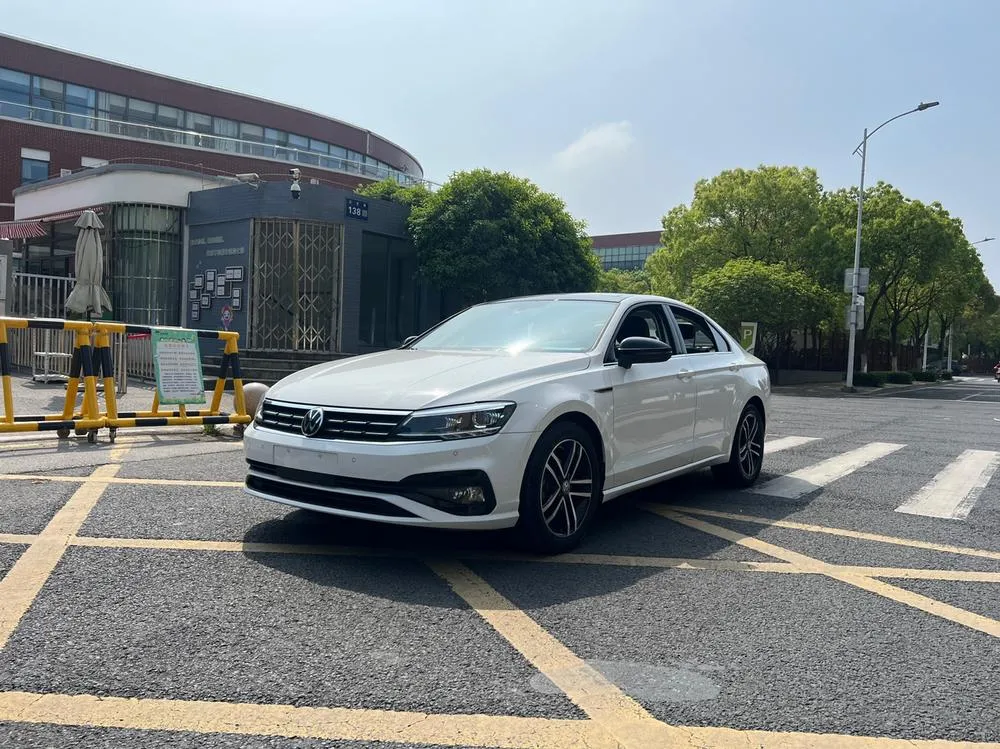 Volkswagen Lamando, 2021