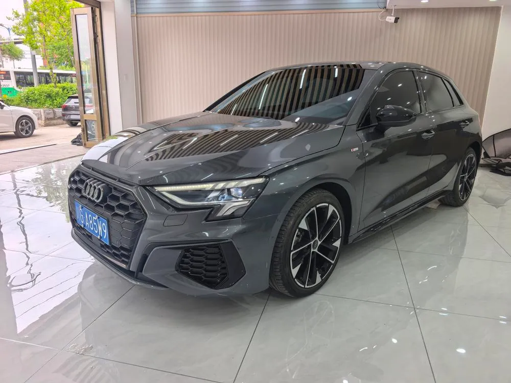 Audi A3 Sportback 35 TFSI Fashion Sport Version, 2022 — фото 1