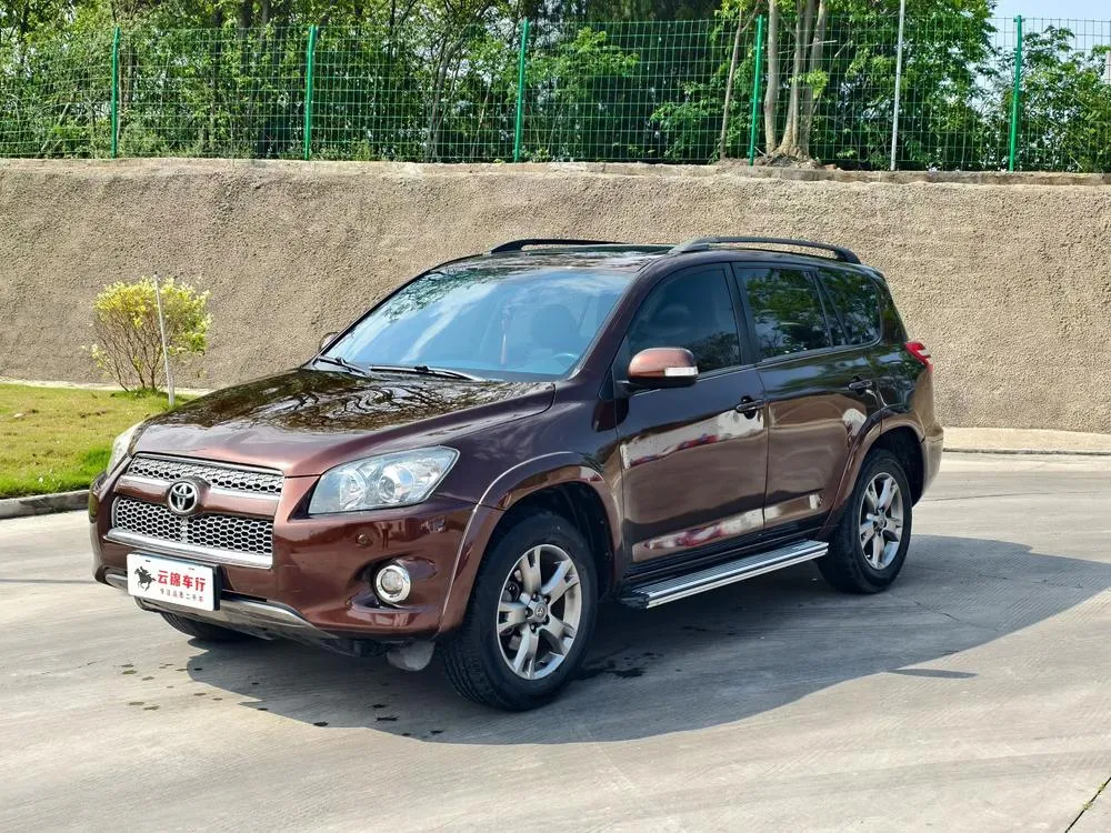 Toyota RAV4, 2013