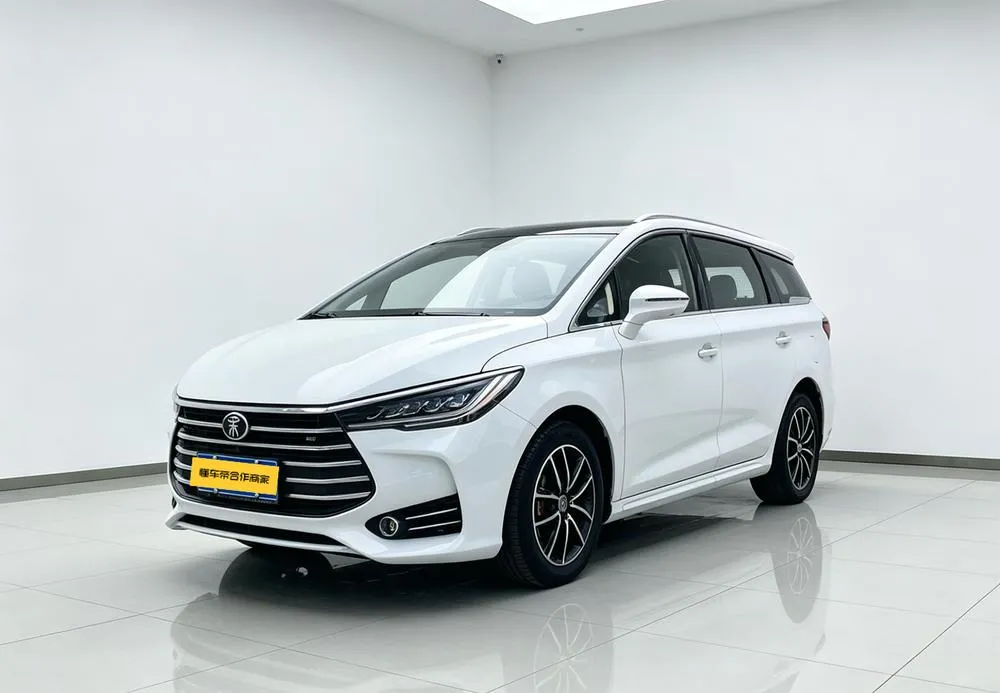 BYD Song MAX, 2017