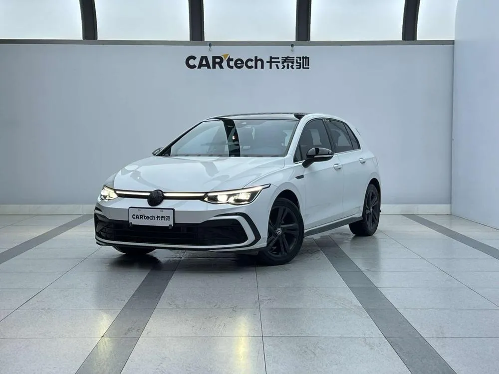 Volkswagen Golf, 2021