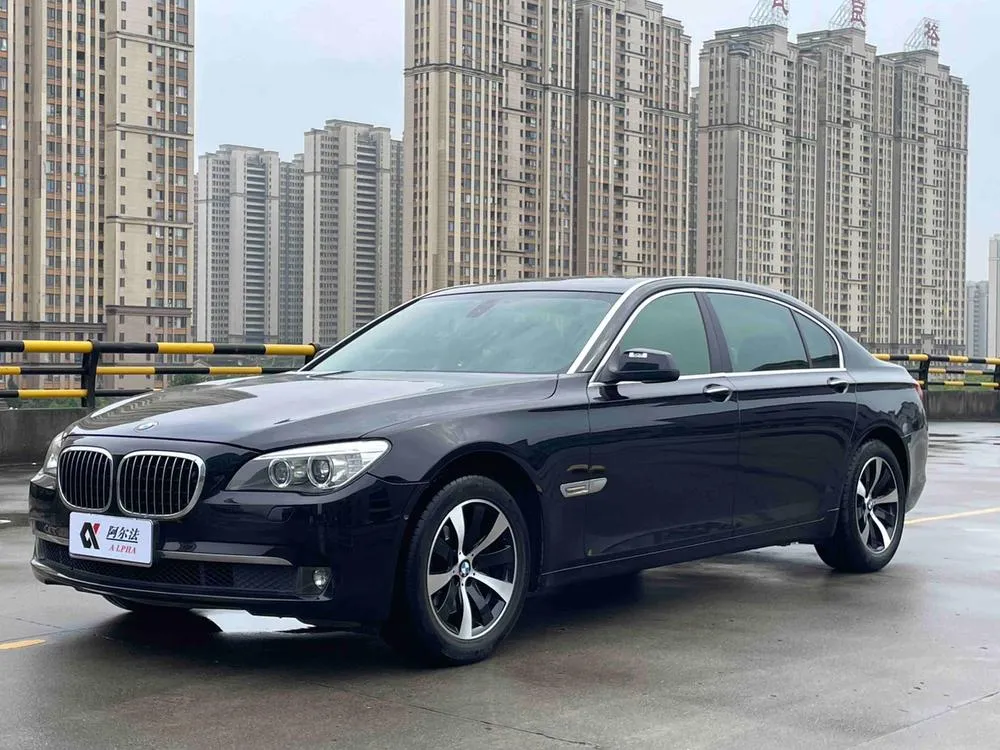 BMW 7-Series, 2009