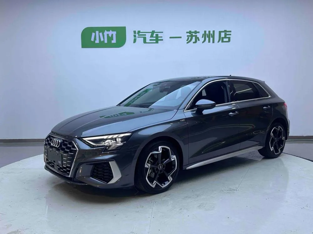 Audi A3 Facelift Sportback 35 TFSI Luxury Sport Version, 2023 — фото 1