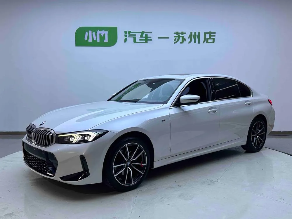 BMW 3-Series, 2023