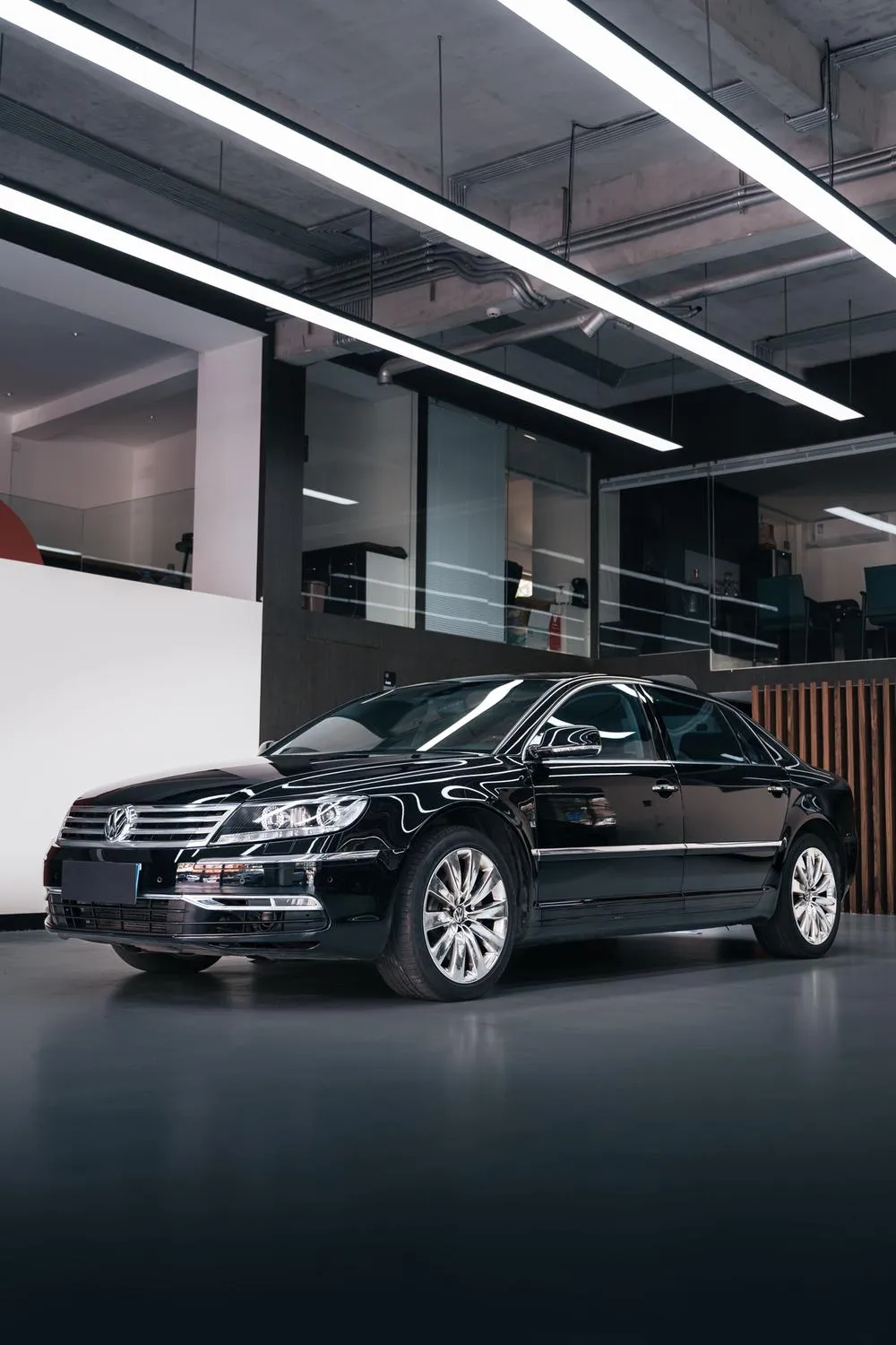 Volkswagen Phaeton, 2012