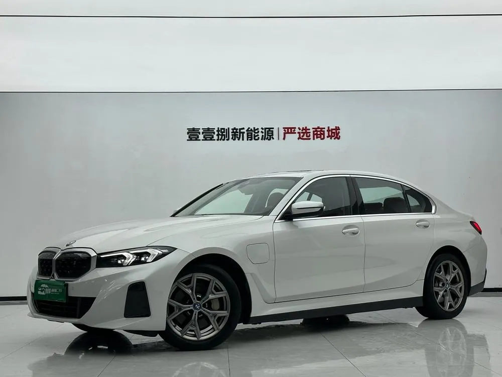 BMW i3, 2023