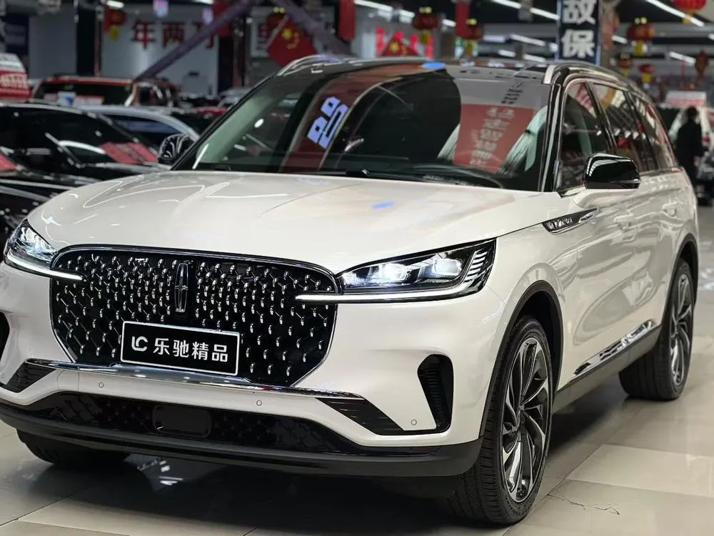 Lincoln Aviator 3.0T V6 4WD Edition 6-Seater, 2024 — фото 1