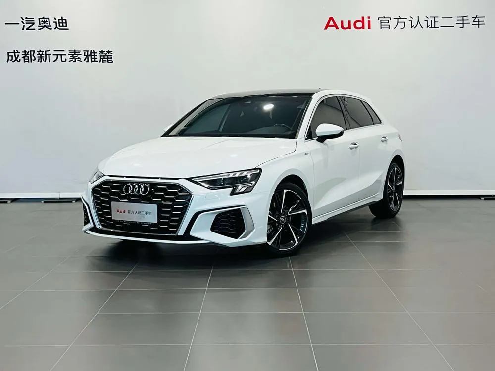 Audi A3 Sportback 35 TFSI Fashion Sport Version, 2024 — фото 1