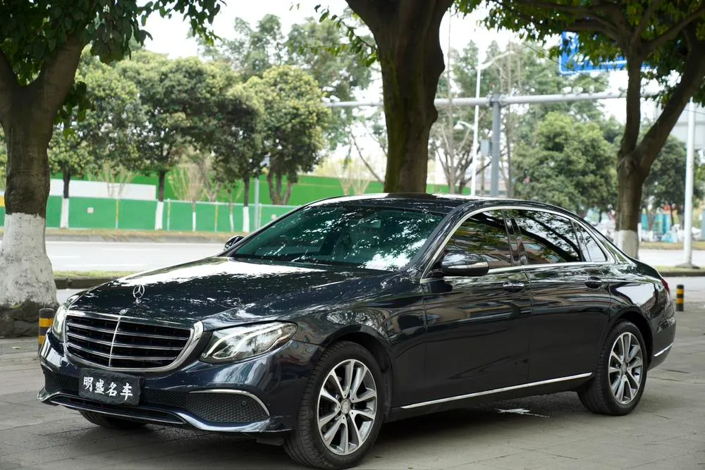 Mercedes-Benz E-Class, 2016