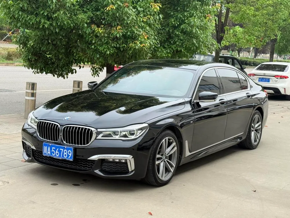 BMW 7-Series, 2018