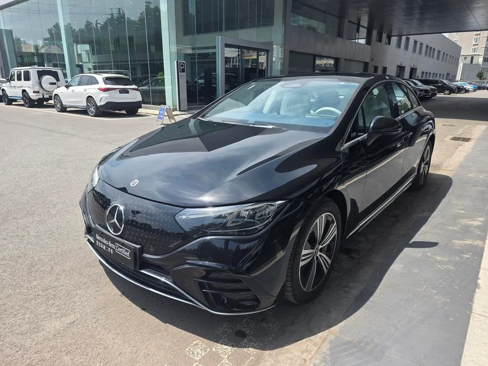 Mercedes-Benz EQE, 2025