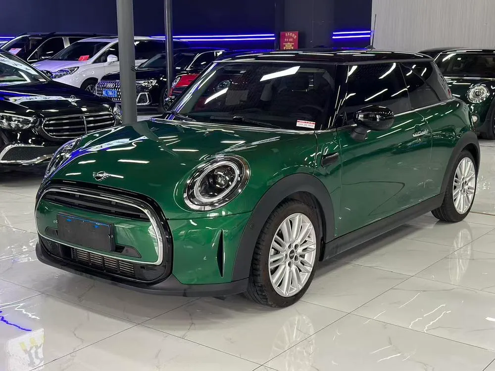 MINI MINI 1.5T COOPER Artist, 2022 — фото 1