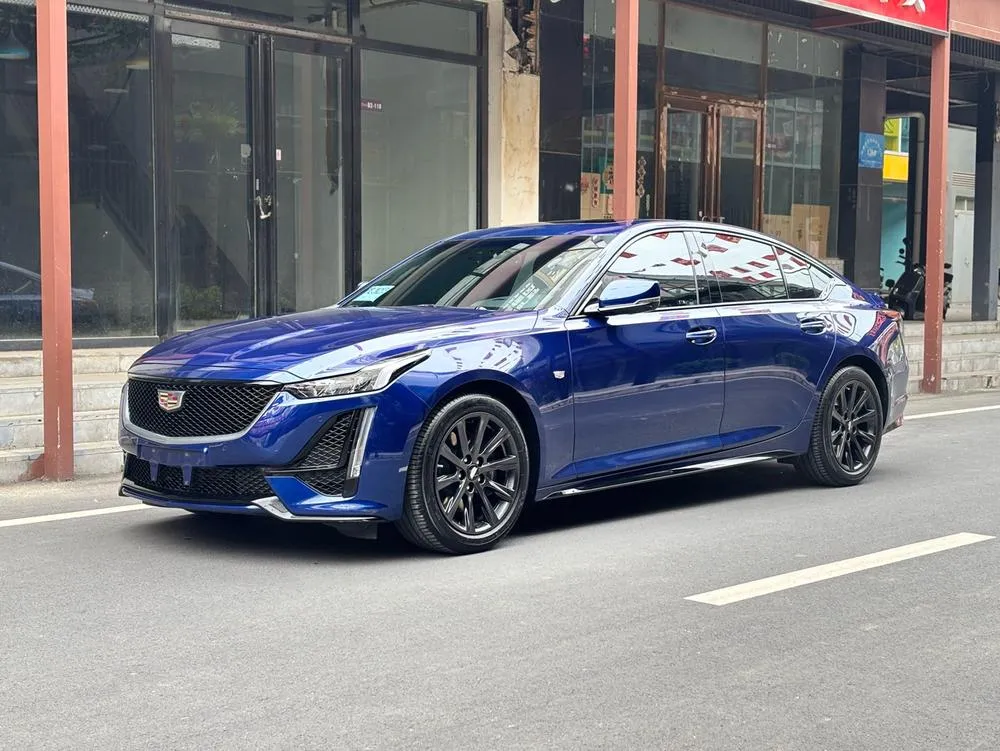 Cadillac CT5 28T Premium Version, 2023 — фото 1