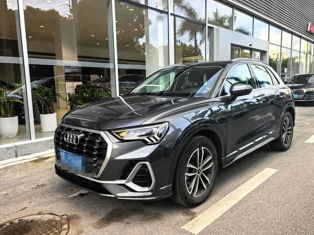 Audi Q3, 2022