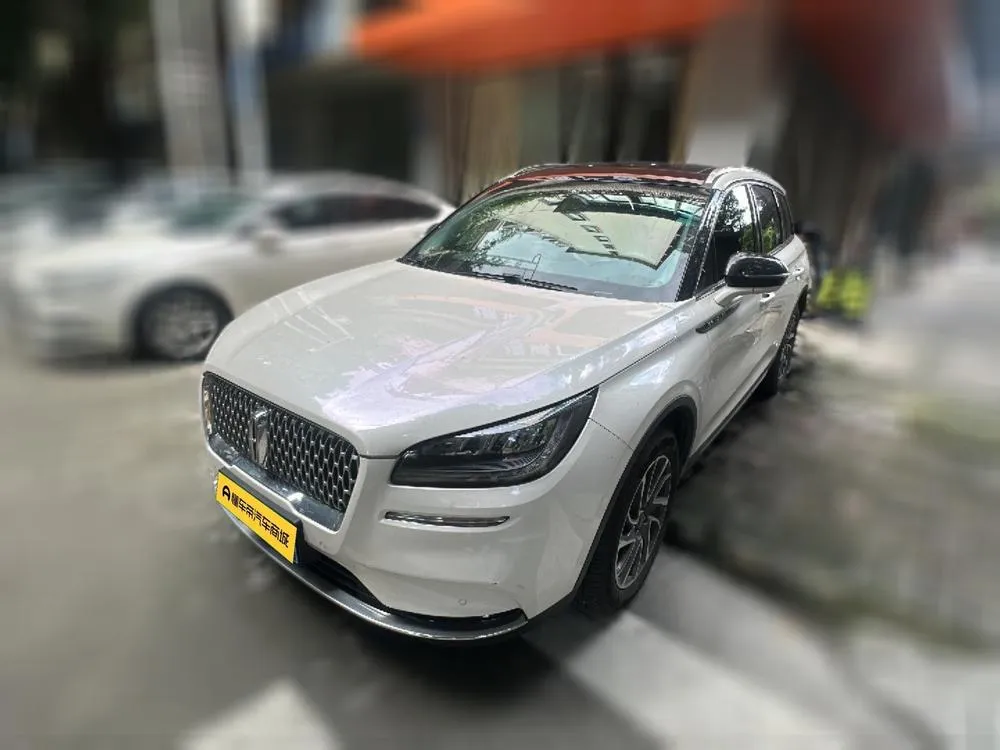 Lincoln Corsair, 2021