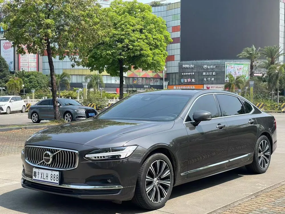 Volvo S90, 2021