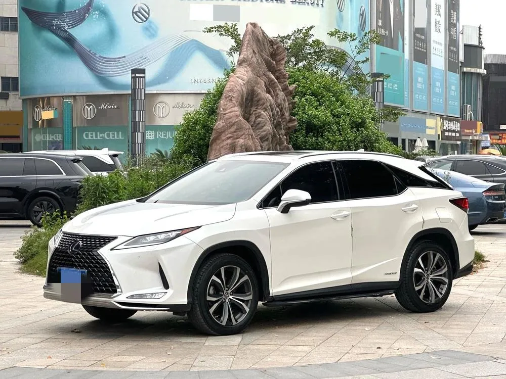 Lexus RX, 2020
