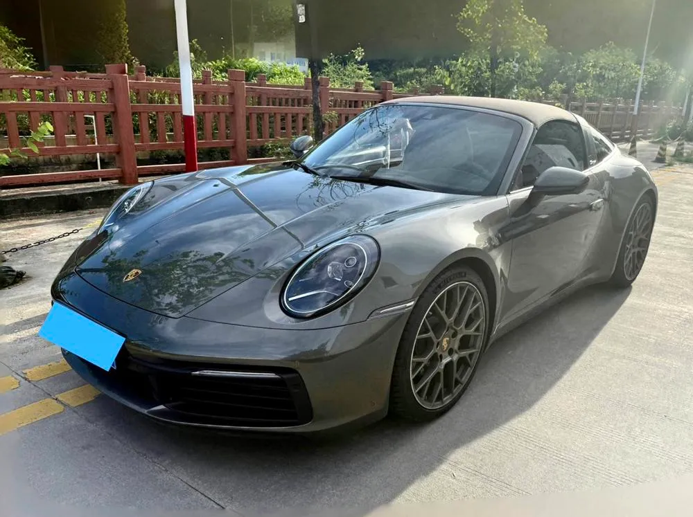 Porsche 911, 2023