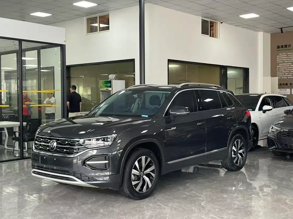 Volkswagen Tayron 280TSI 2WD Luxury Smart Connected Edition, 2022 — фото 1