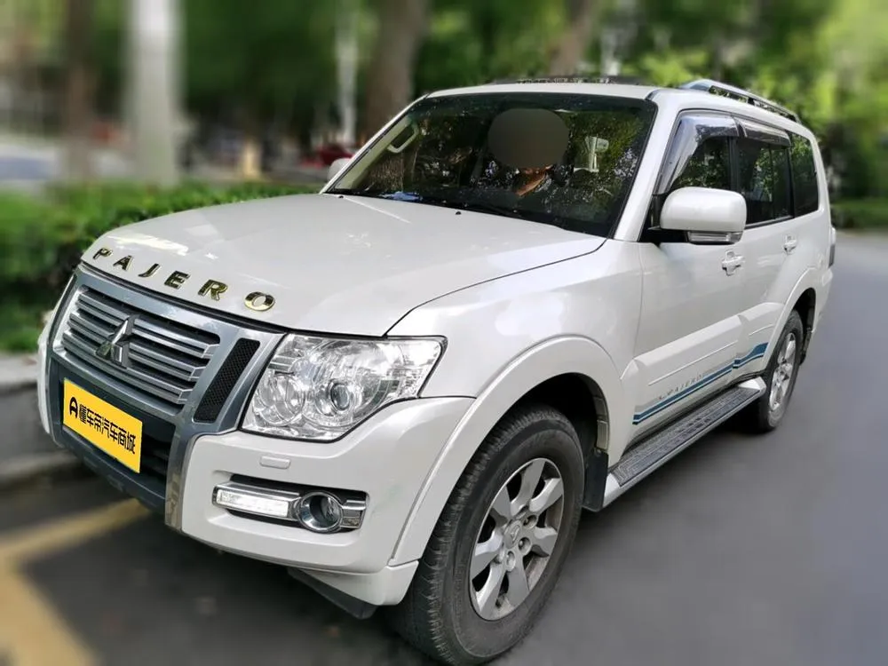 Mitsubishi Pajero (Import) 3.0L Auto Comfort Edition, 2019 — фото 1