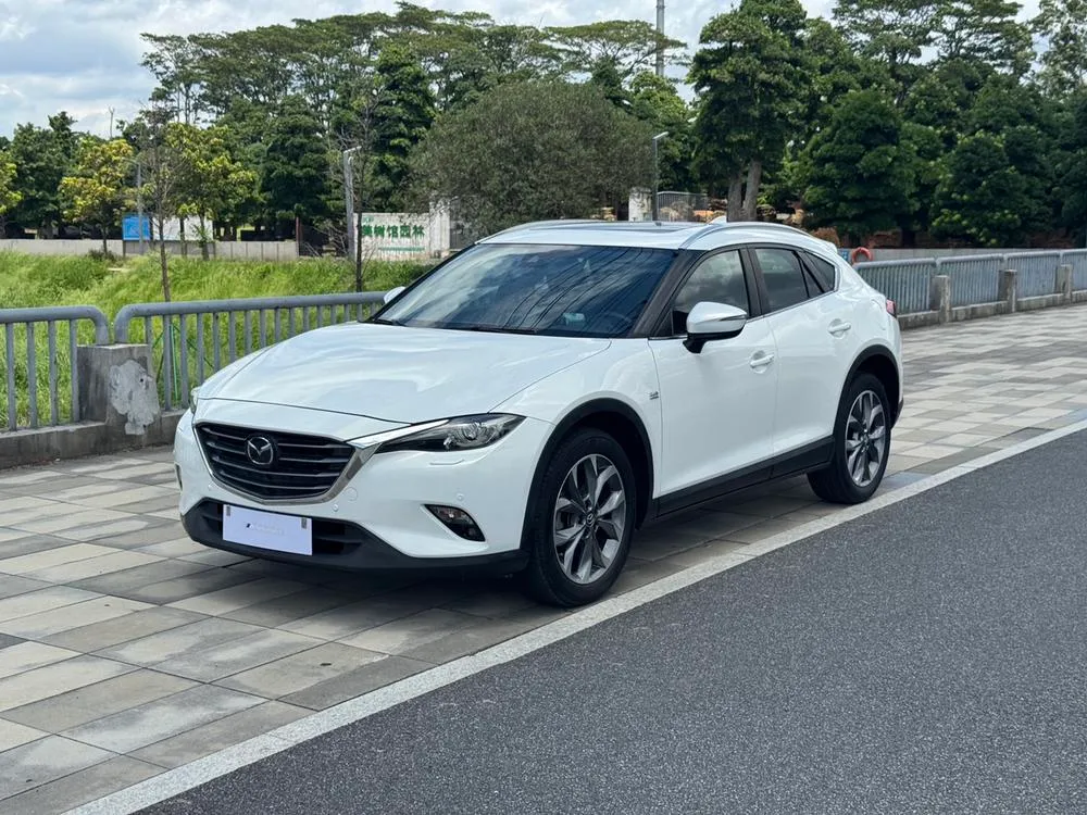 Mazda CX-4 2.5L автомат полный привод 蓝天无畏 версия нормы China V, 2018 — фото 1