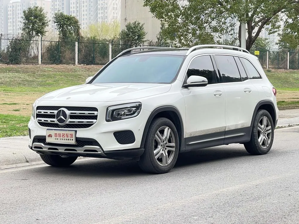 Mercedes-Benz GLB, 2022