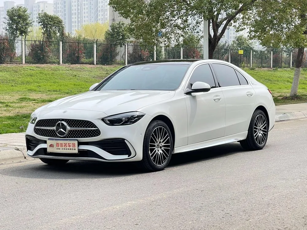 Mercedes-Benz C-Class, 2024