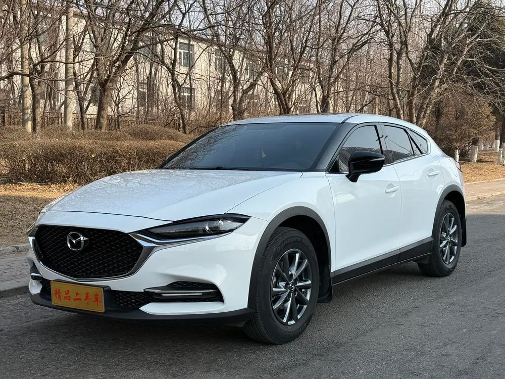 Mazda CX-4, 2021