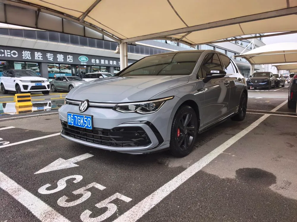 Volkswagen Golf, 2021