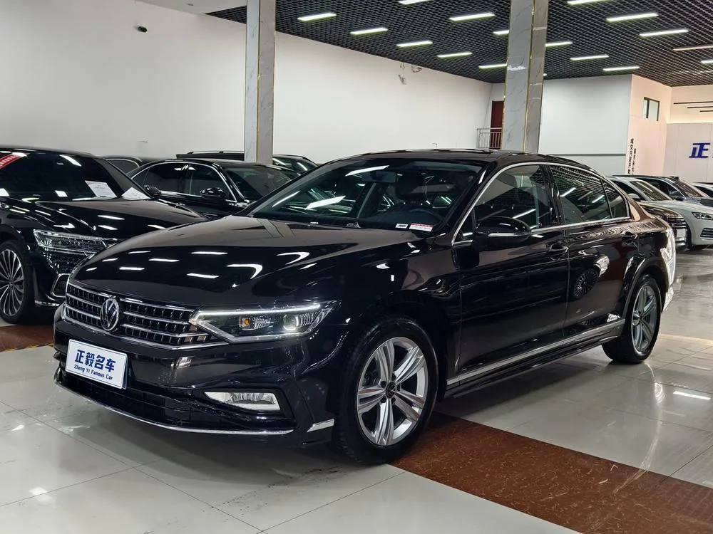 Volkswagen Magotan, 2025