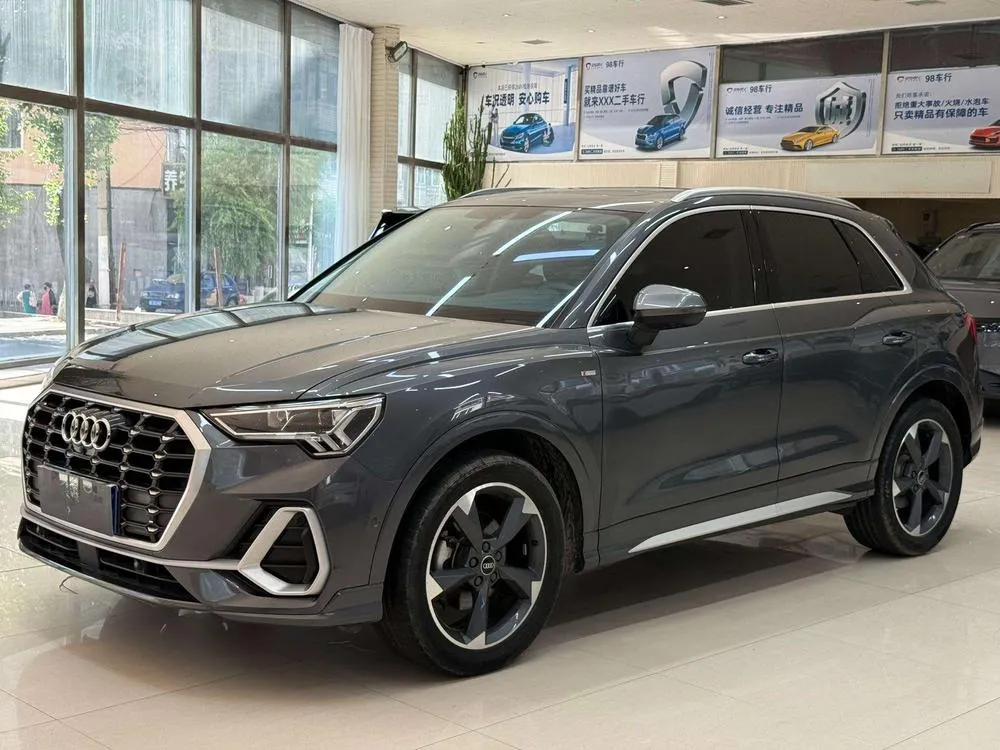 Audi Q3, 2023