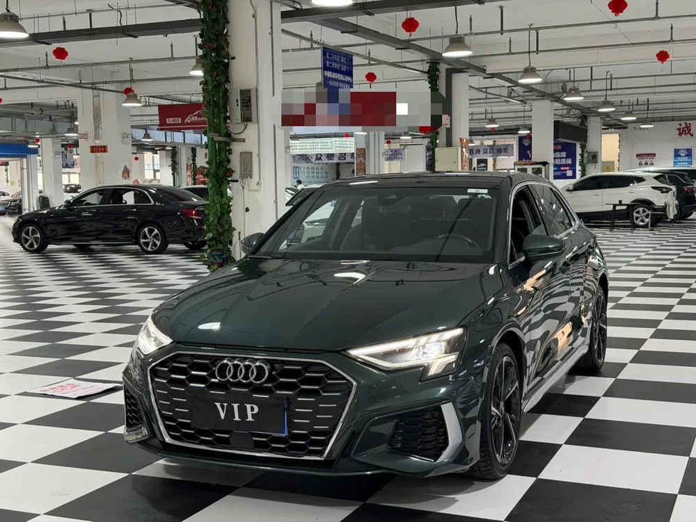 Audi A3 Facelift Sportback 35 TFSI Fashion Sport Version, 2023 — фото 1