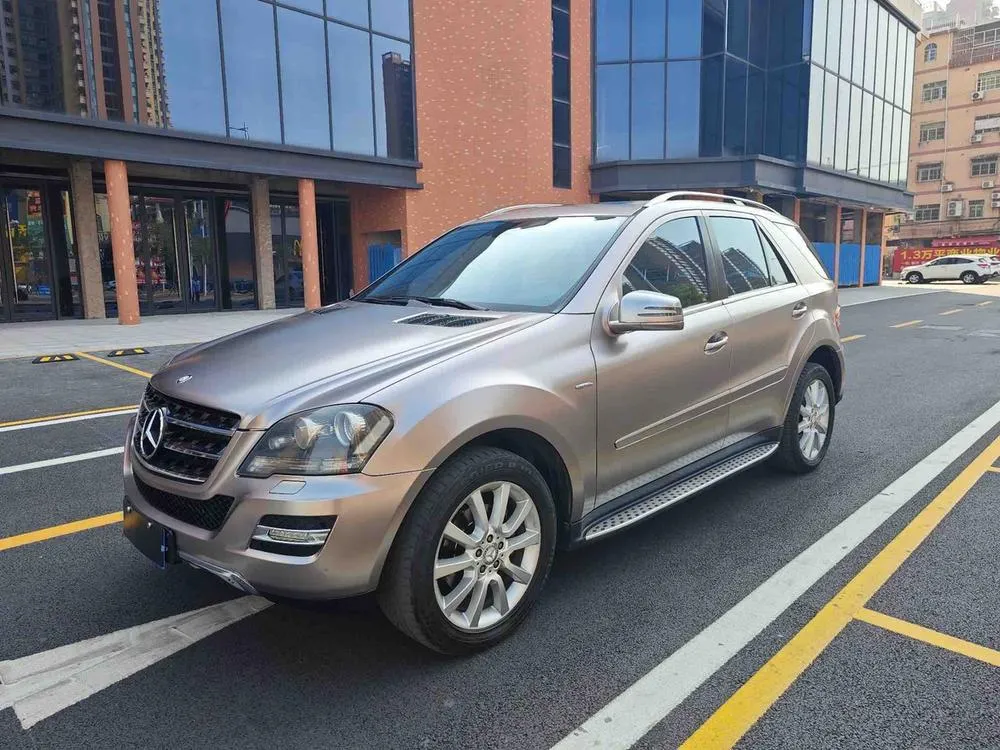 Mercedes-Benz M-Class, 2010