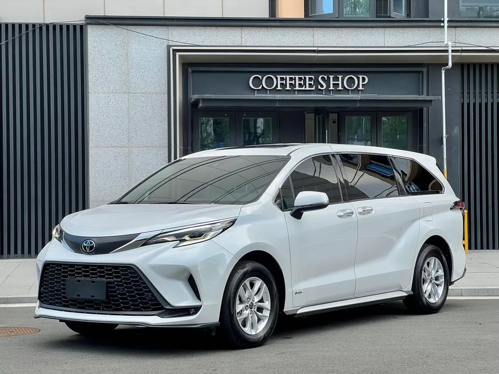 Toyota Granvia, 2024