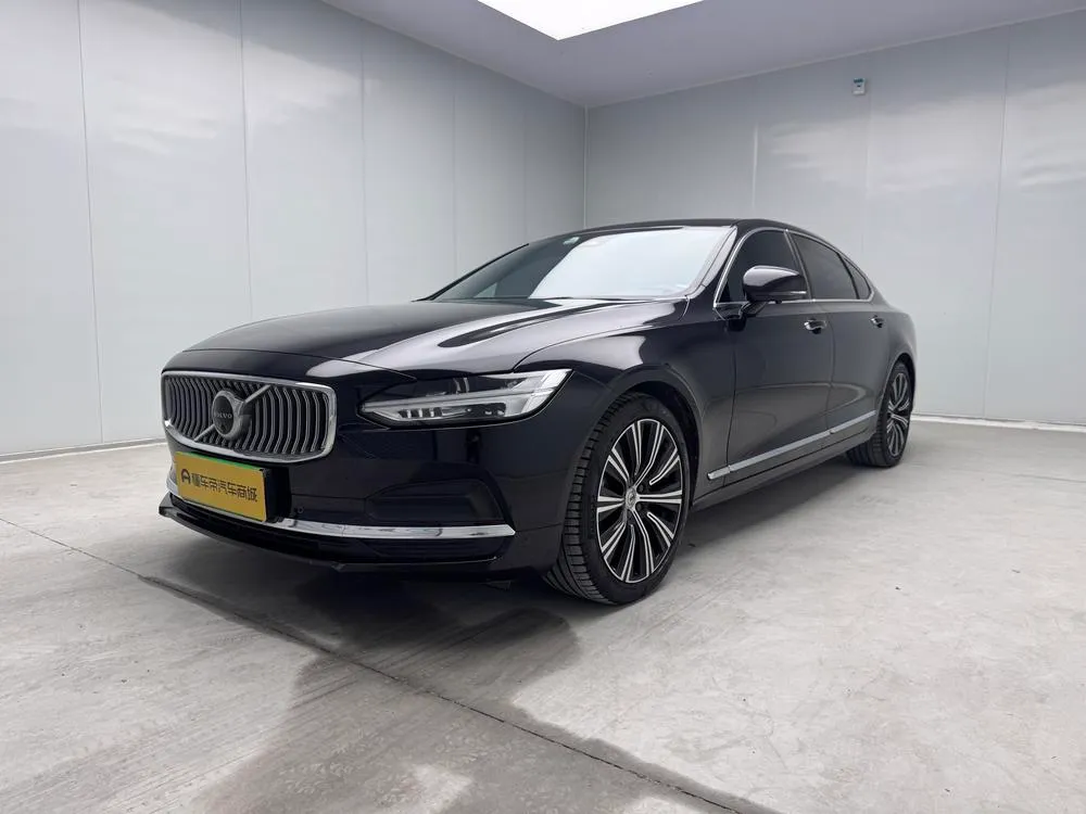 Volvo S90, 2023