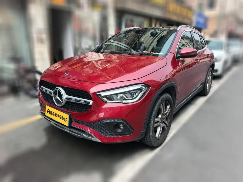 Mercedes-Benz GLA, 2022