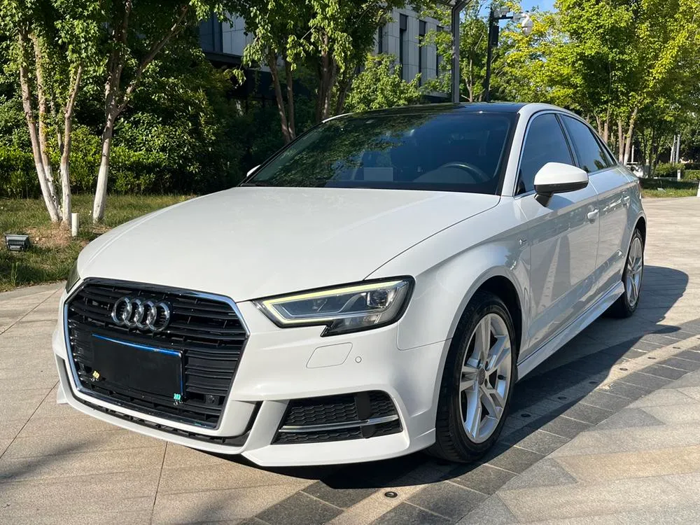 Audi A3 Limousine 35 TFSI Fashion Version CN5, 2019 — фото 1