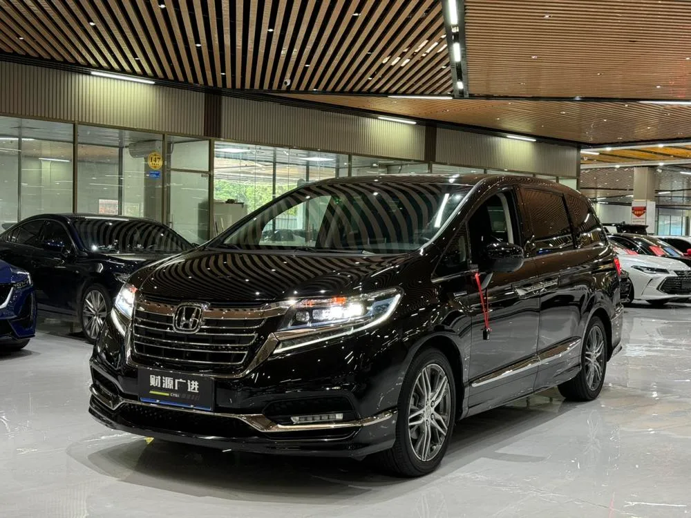 Honda Elysion 2.0L Sharp · Hybrid Luxury Edition, 2019 — фото 1