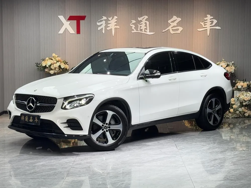 Mercedes-Benz GLC Coupe GLC 200 4MATIC Coupe SUV, 2019 — фото 1