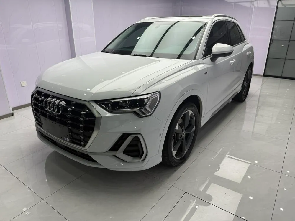 Audi Q3, 2023
