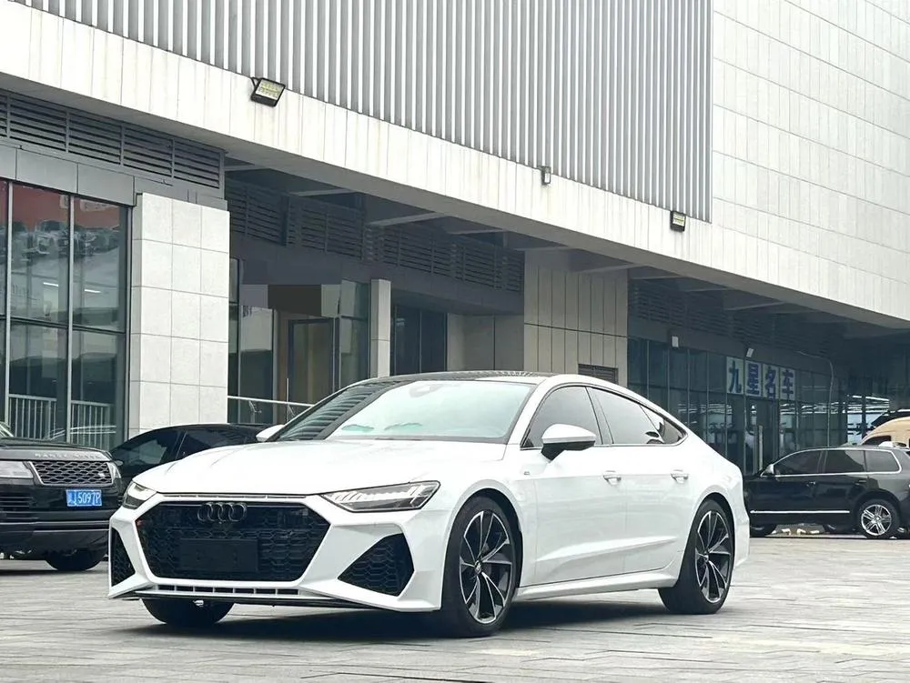Audi A7 45 TFSI Refined Version, 2023 — фото 1