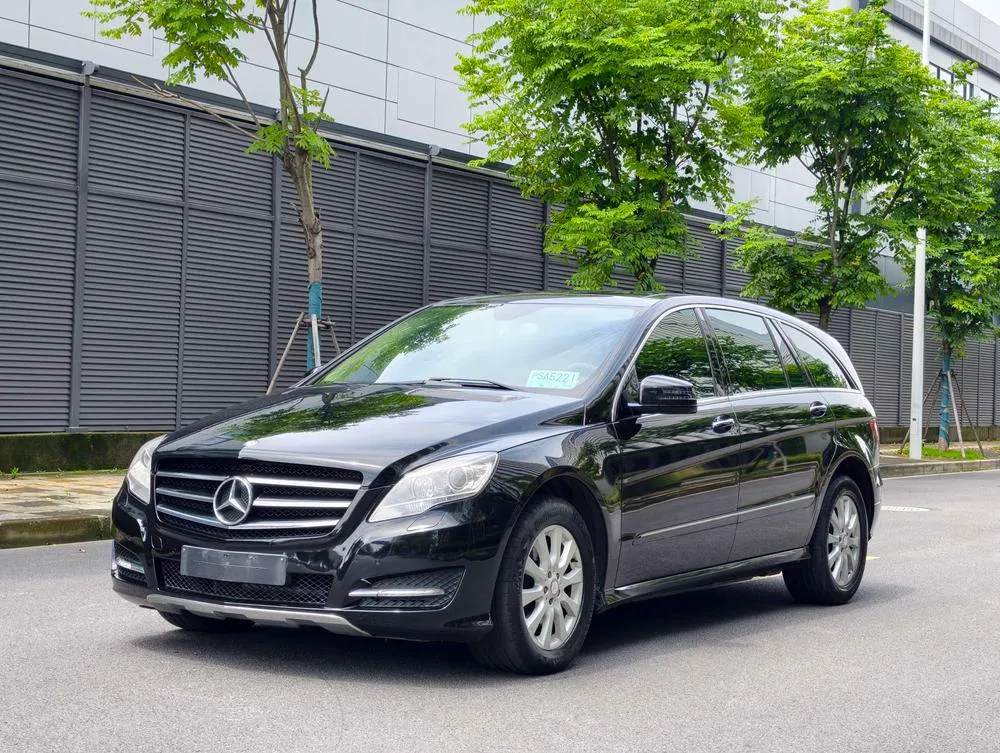 Mercedes-Benz R-Class, 2011